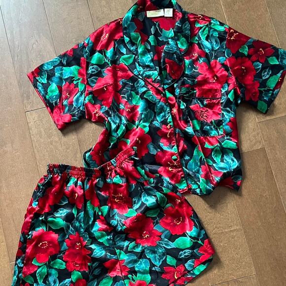 Vintage Gold Label Victoria's Secret Pajama Set - Picture 1 of 6